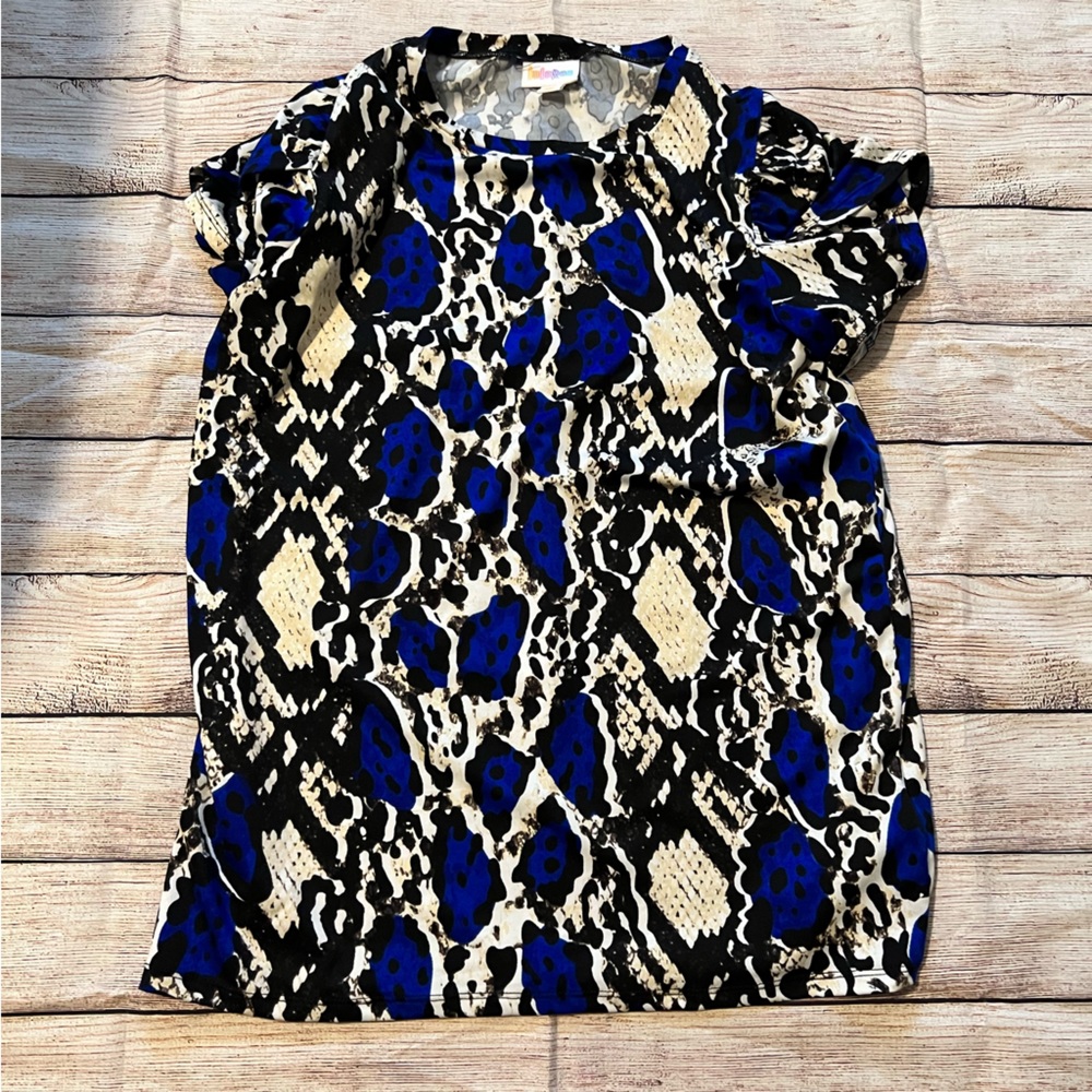 ❤️ 4 for $15 Lularoe olive top